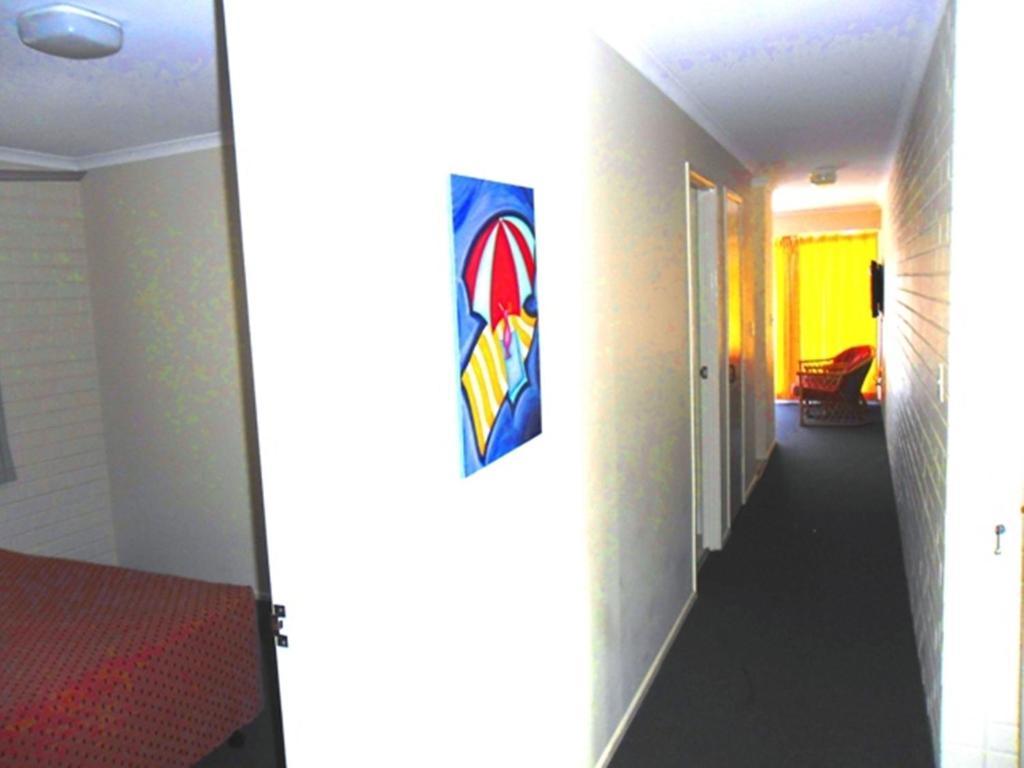 Mooloolaba Motel Szoba fotó